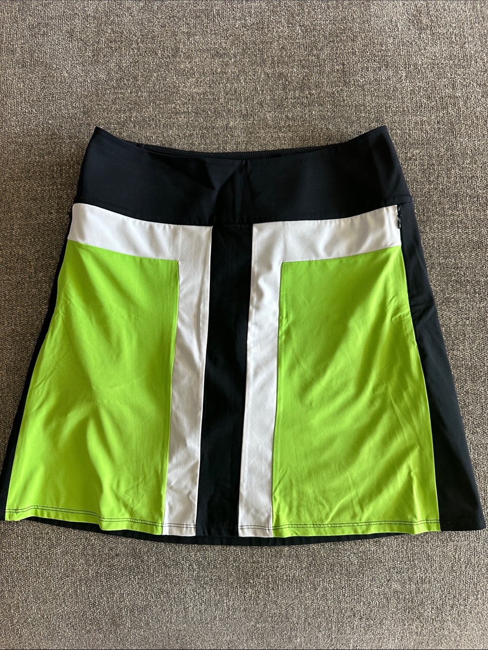Kinona Lime Green, Black & White Colorblock A-Line Skort Size S